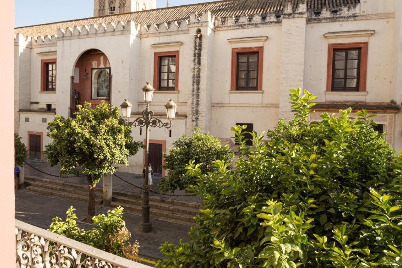 Puerta Catedral Apartments Sevilla Exterior foto