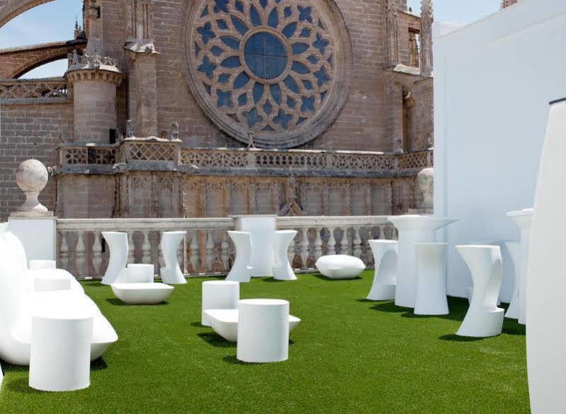 Puerta Catedral Apartments Sevilla Exterior foto